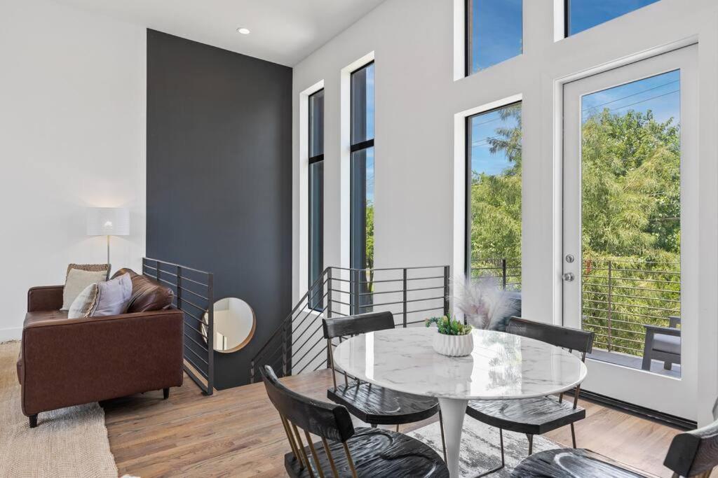 דאלאס Beautiful Perfectly Located Luxury 2 Bed Townhome מראה חיצוני תמונה