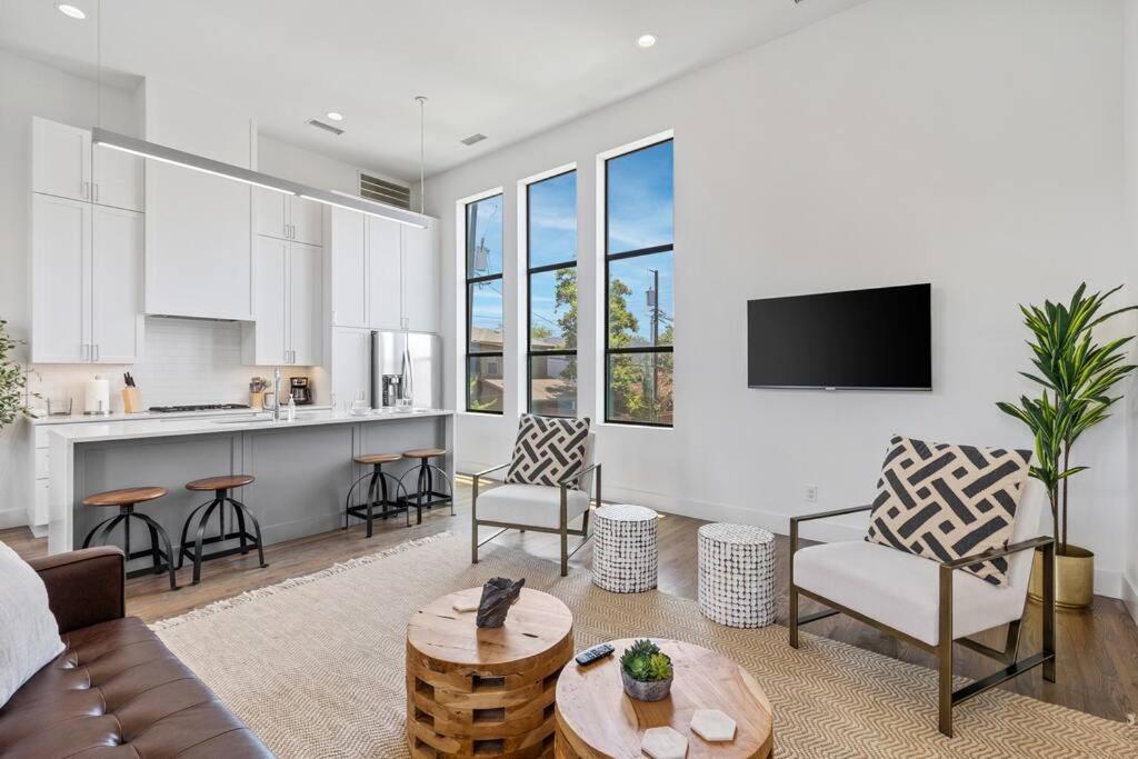 דאלאס Beautiful Perfectly Located Luxury 2 Bed Townhome מראה חיצוני תמונה