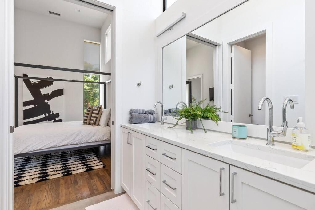 דאלאס Beautiful Perfectly Located Luxury 2 Bed Townhome מראה חיצוני תמונה